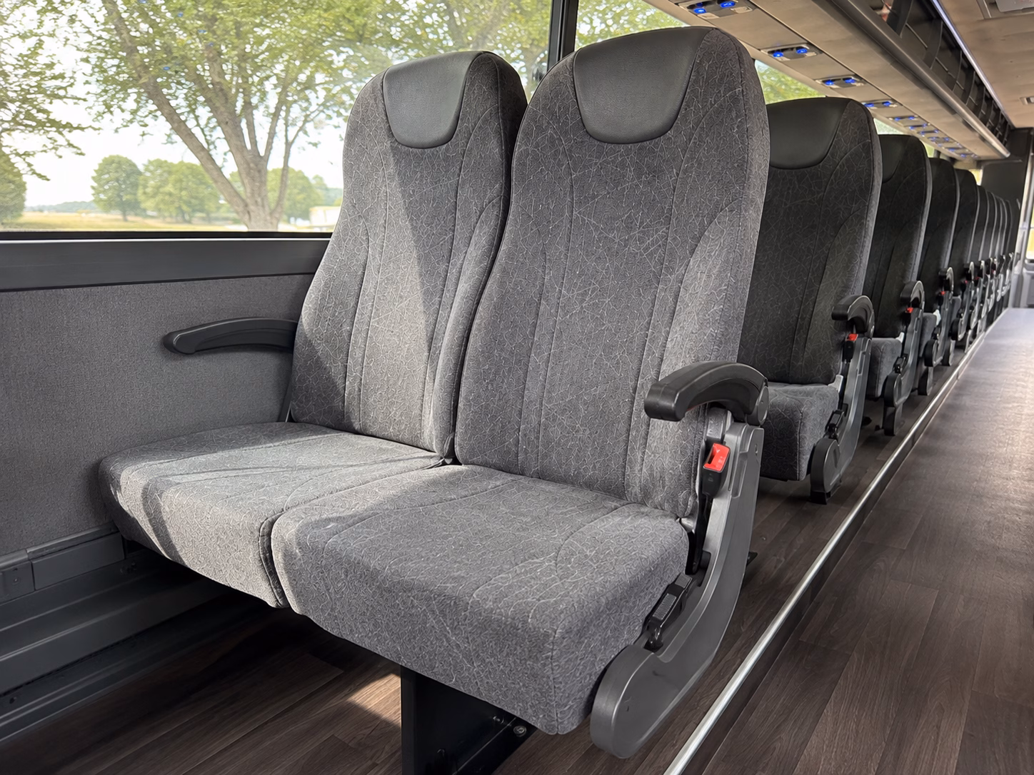 geg airport shuttles for out of town wedding guests