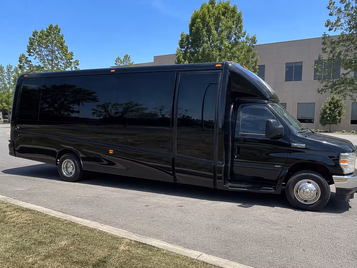 spokane military ball ceremony and veterans group transportation